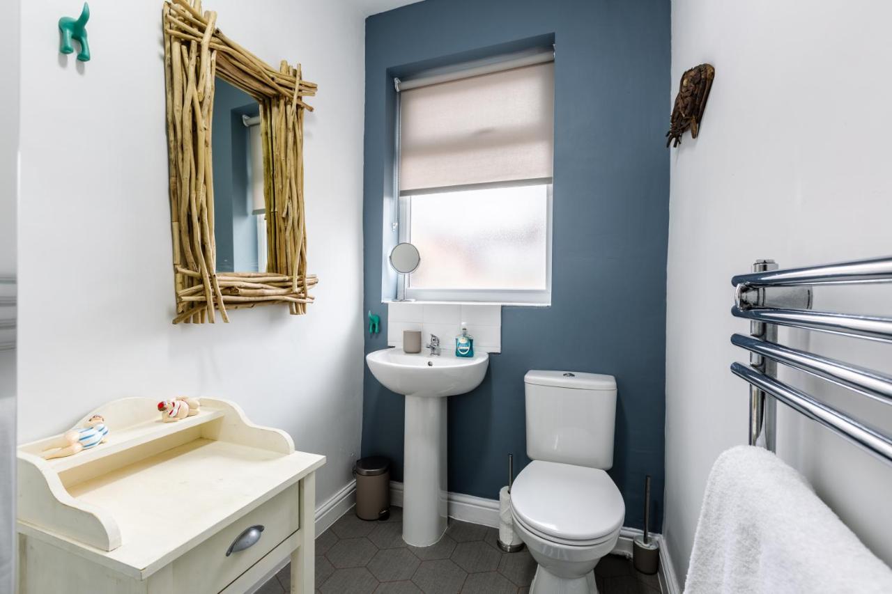 Hillside House - 2 Bedrooms Parking Wi-Fi Hospital Blackpool Exterior foto
