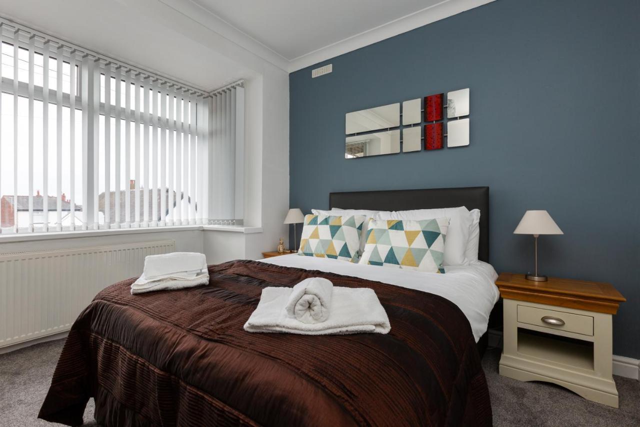 Hillside House - 2 Bedrooms Parking Wi-Fi Hospital Blackpool Exterior foto