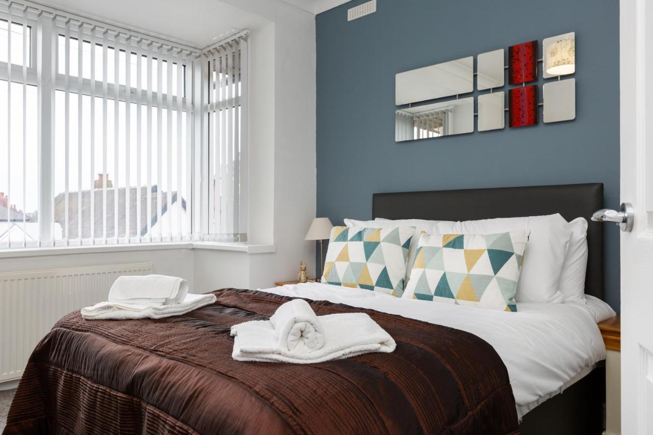 Hillside House - 2 Bedrooms Parking Wi-Fi Hospital Blackpool Exterior foto