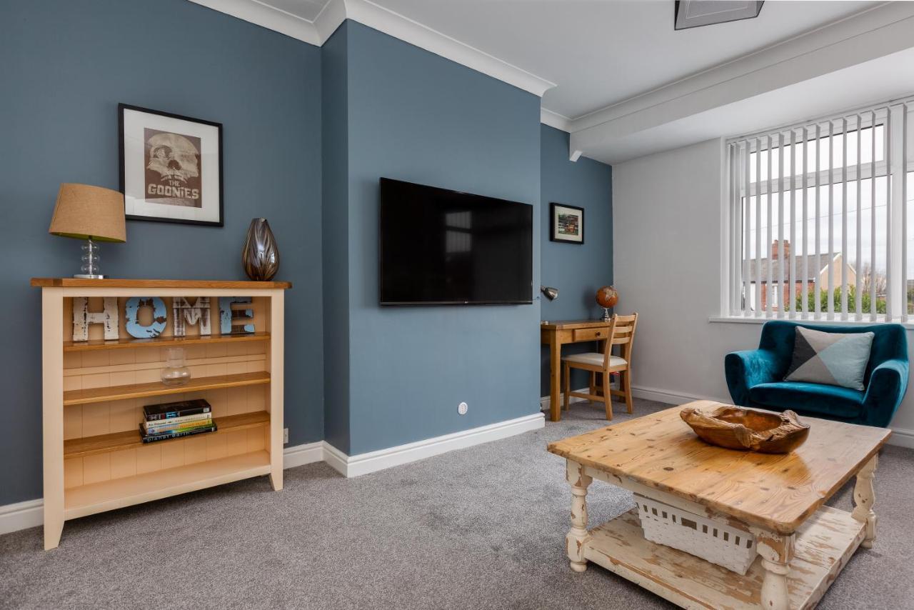 Hillside House - 2 Bedrooms Parking Wi-Fi Hospital Blackpool Exterior foto