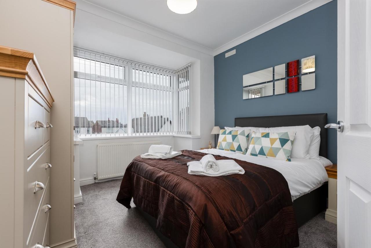 Hillside House - 2 Bedrooms Parking Wi-Fi Hospital Blackpool Exterior foto