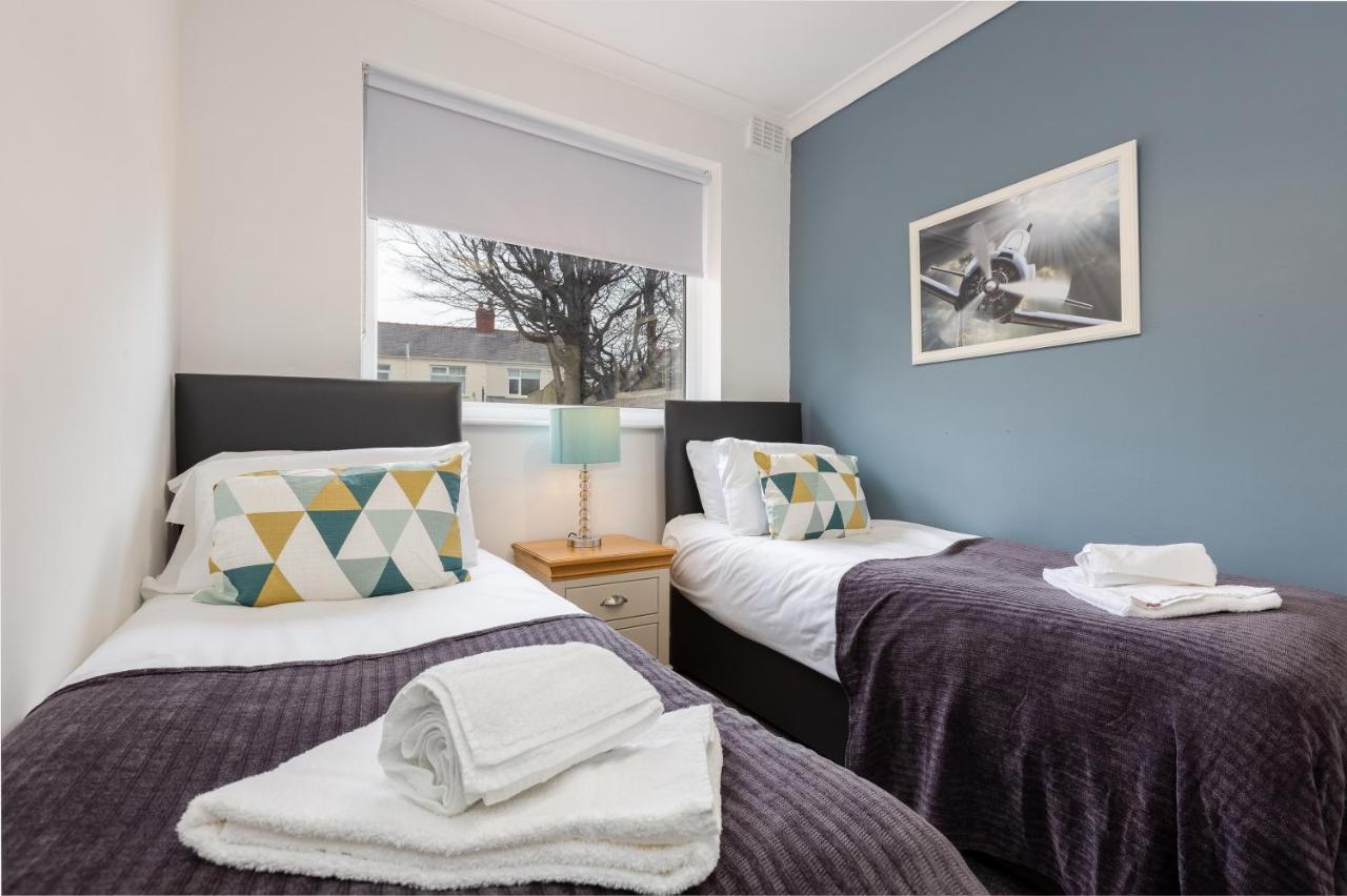 Hillside House - 2 Bedrooms Parking Wi-Fi Hospital Blackpool Exterior foto